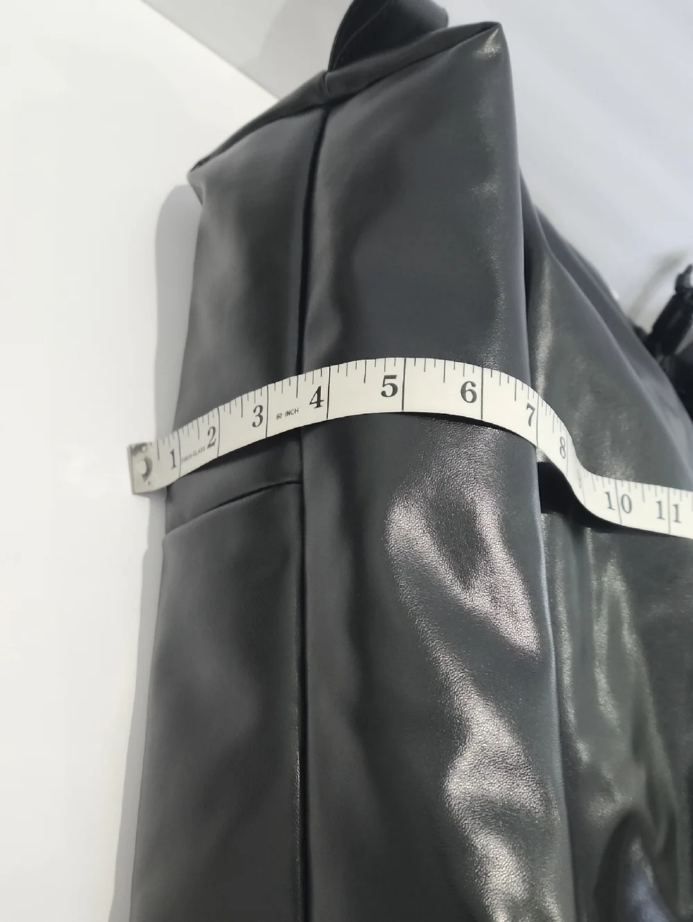 Olend Ona Vegan Leather Tote Bag - Picture 10 of 10
